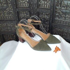 Women's Crown Vintage Khaki/Teal Suede Shoes Size 7